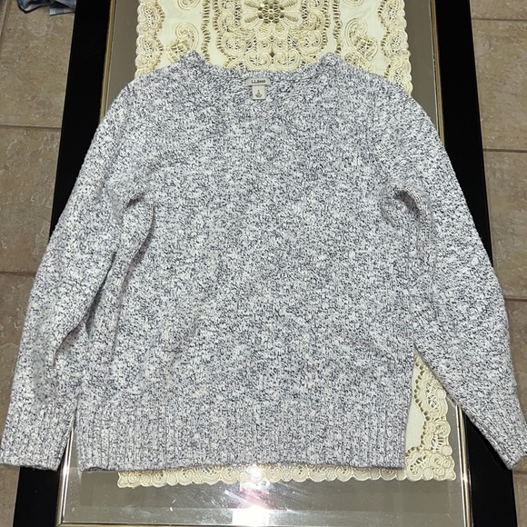 L.L. Bean light grey crew neck sweater - Picture 1 of 4